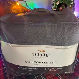 Home Collection Touche White Comforter Set - California King